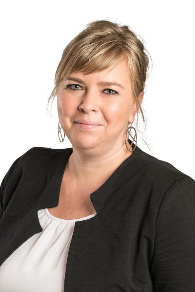 Nicol Brix – Gesellschafterin bei Warken & Partner Dipl. Betriebswirtin (BA) Nicol Brix Steuerberaterin